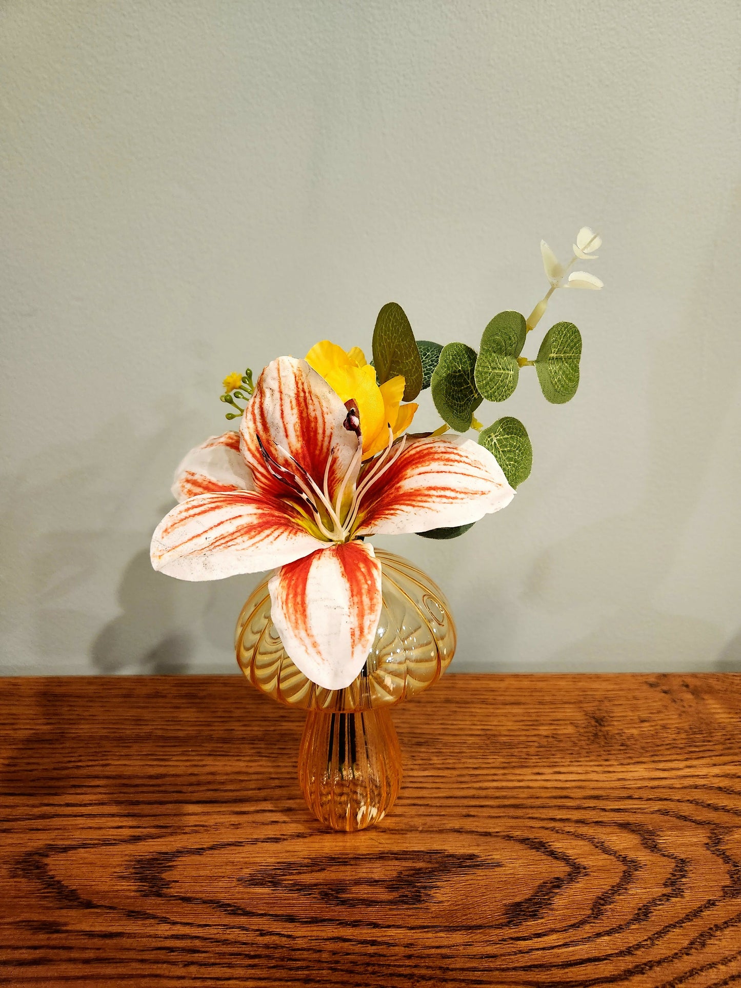 Mushroom Bud Vase Arrangement