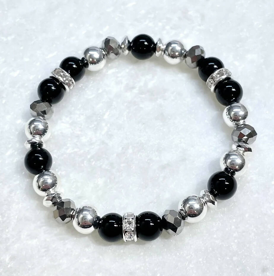 Black Onyx & Silver Hematite St Bracelet B498-SS